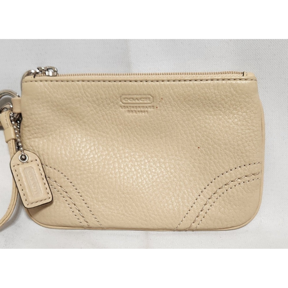 Coach Pebbled Leather Wristlet Cream Beige Silver Hardware Zip Pouch Small Bag